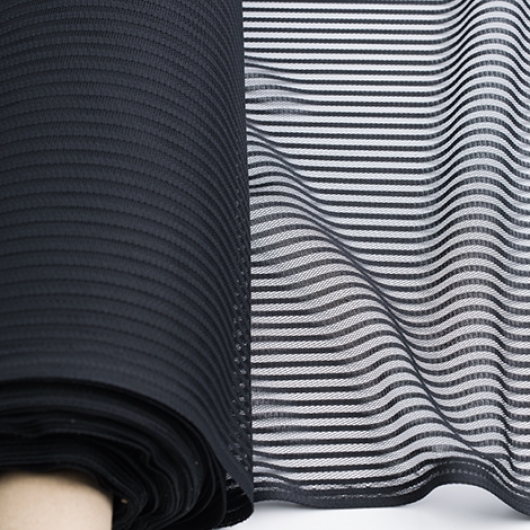 نمونه رنگ مشکی مژگان راه راه 1032